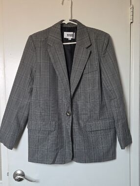 BB Dakota Gray Plaid Single-Button Blazer